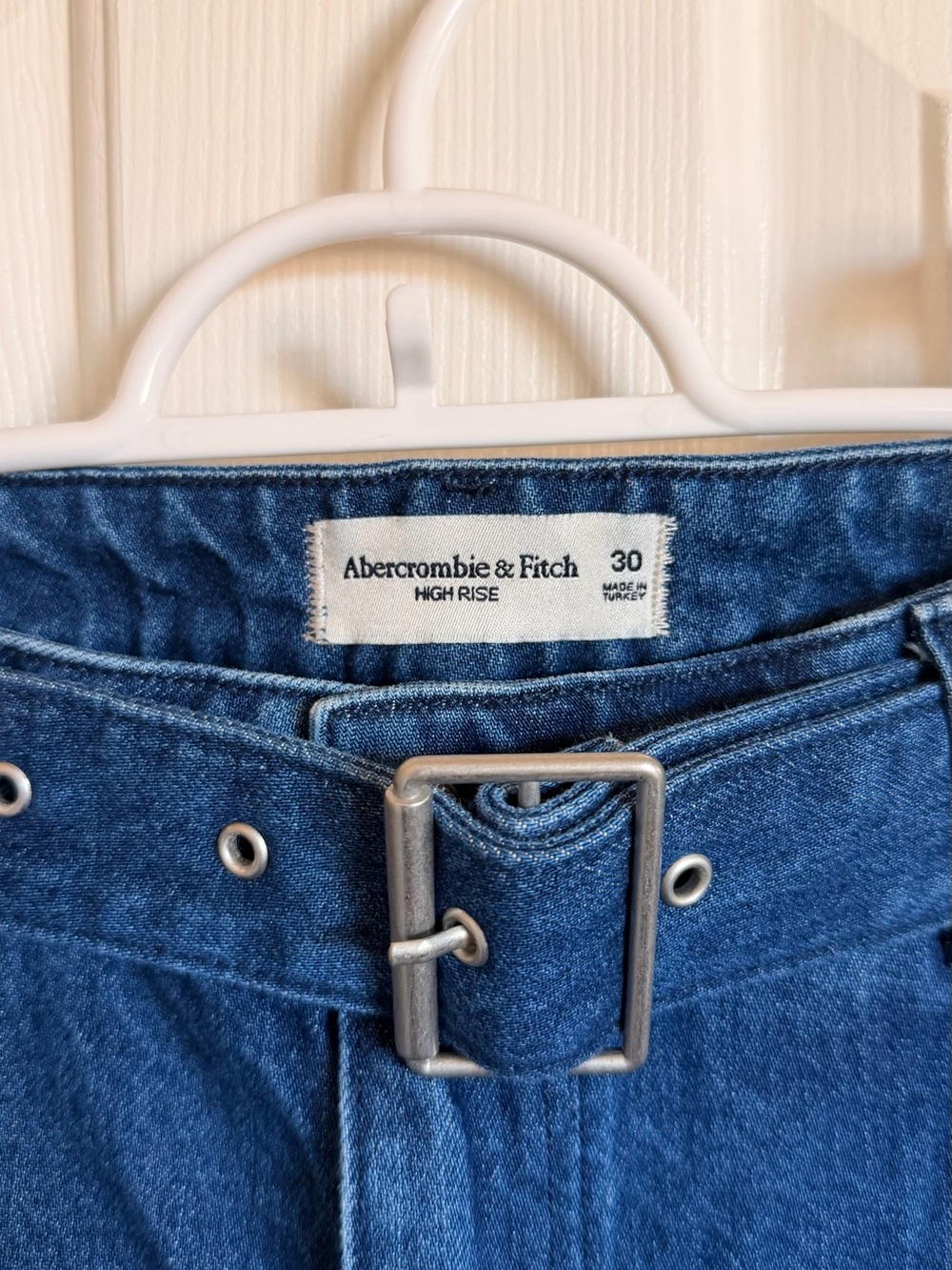 Abercrombie & Fitch Dark Blue Wide-Leg High-Rise Jeans with Belt - Picture 4 of 5